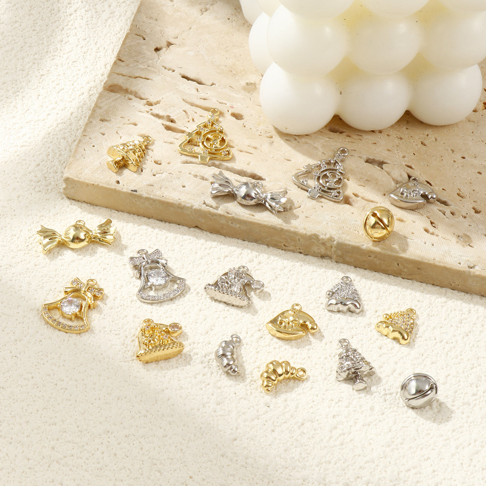 Bild von Brass Christmas Charms Multicolor Clear Cubic Zirconia