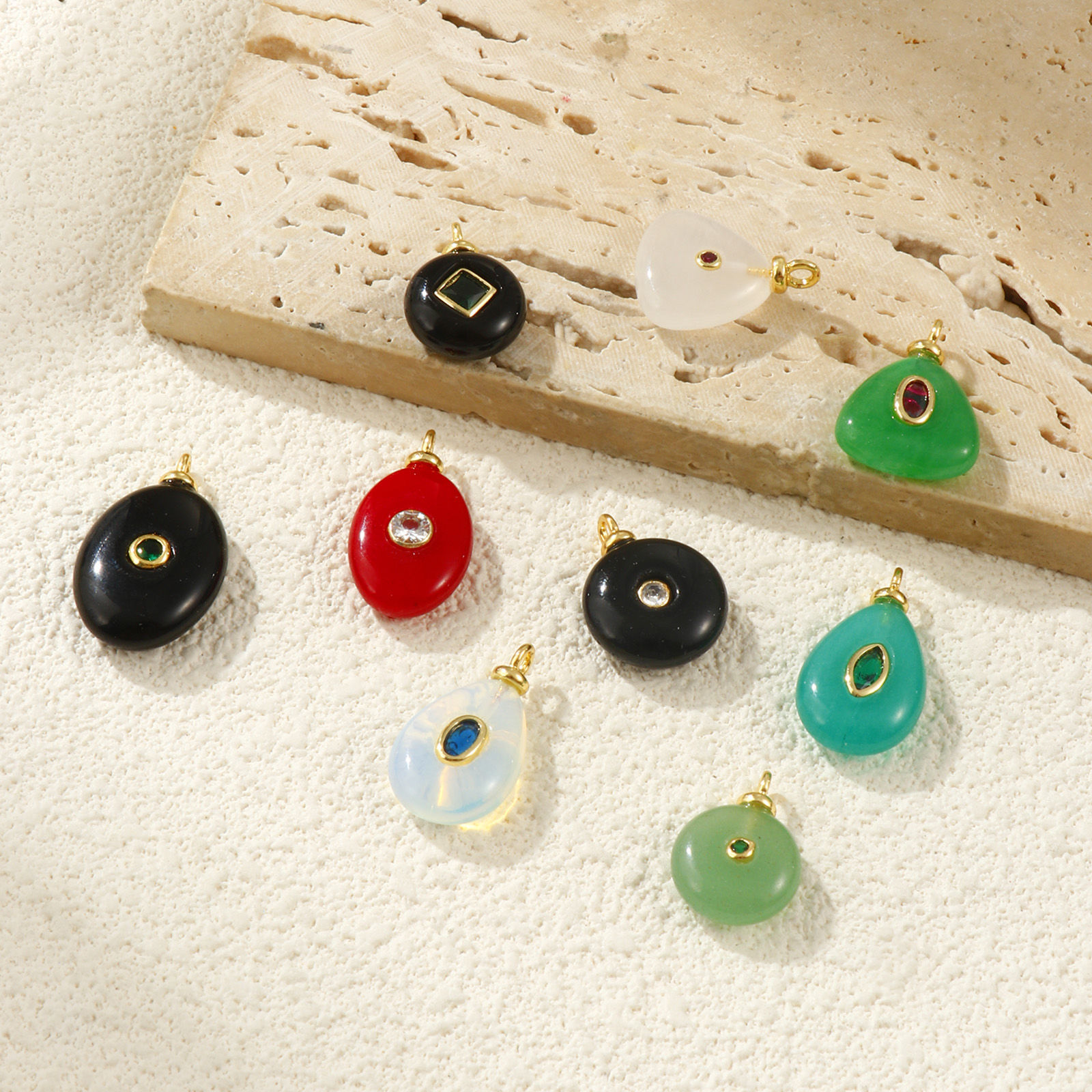 Изображение 1 ШТ Экологичный Полудрагоценный Камень & латунь Геометрический Подвески 18K настоящее золото с покрытием водяная капля Круглые