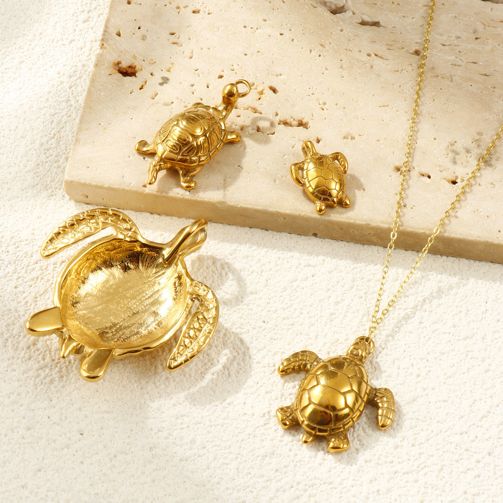 Picture of Eco-friendly PVD Vacuum Plating 304 Stainless Steel Ocean Jewelry Charms 18K Real Gold Plated Tortoise Animal