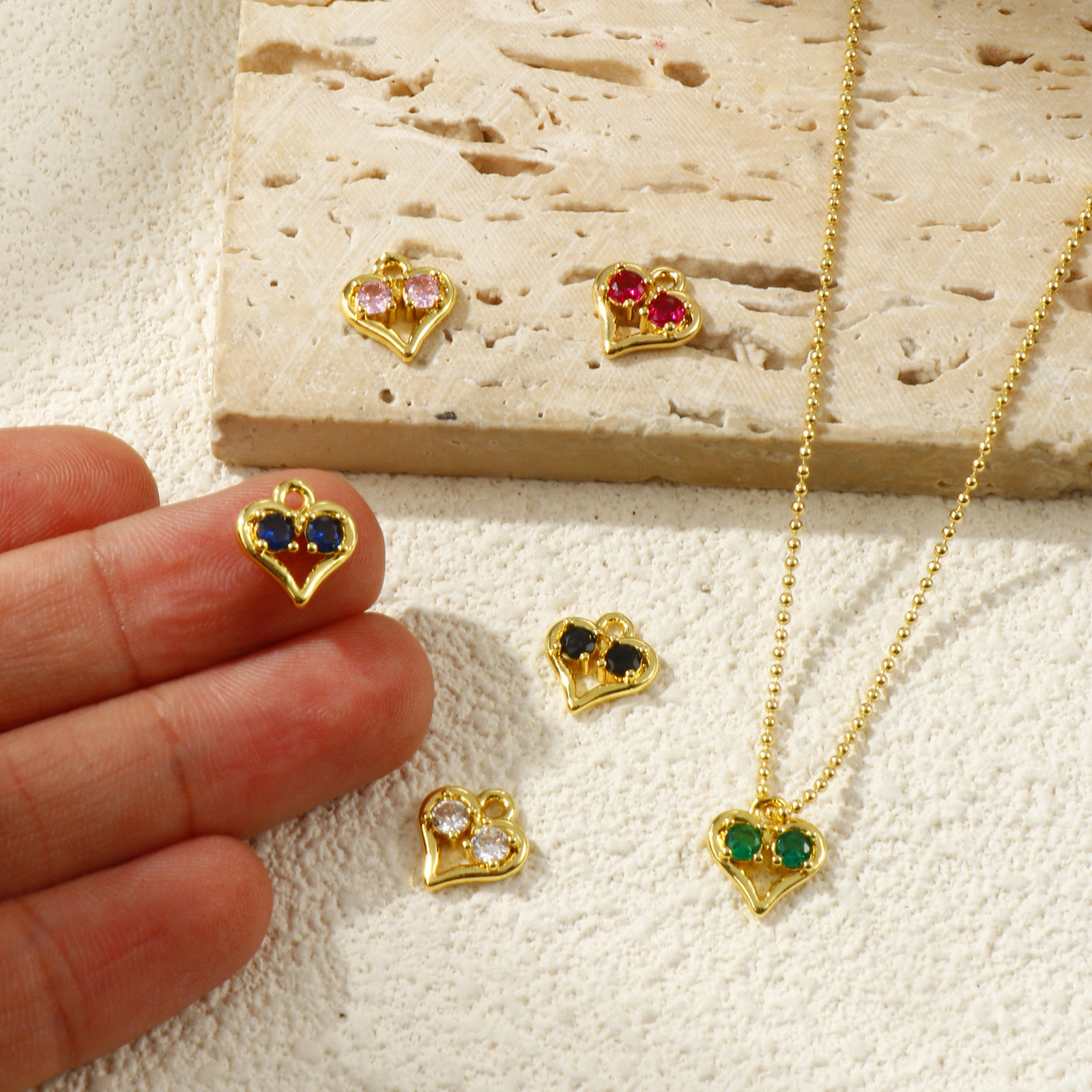 Изображение 2 PCs Brass & Cubic Zirconia Valentine's Day Charms 18K Gold Plated Heart 11mm x 10mm