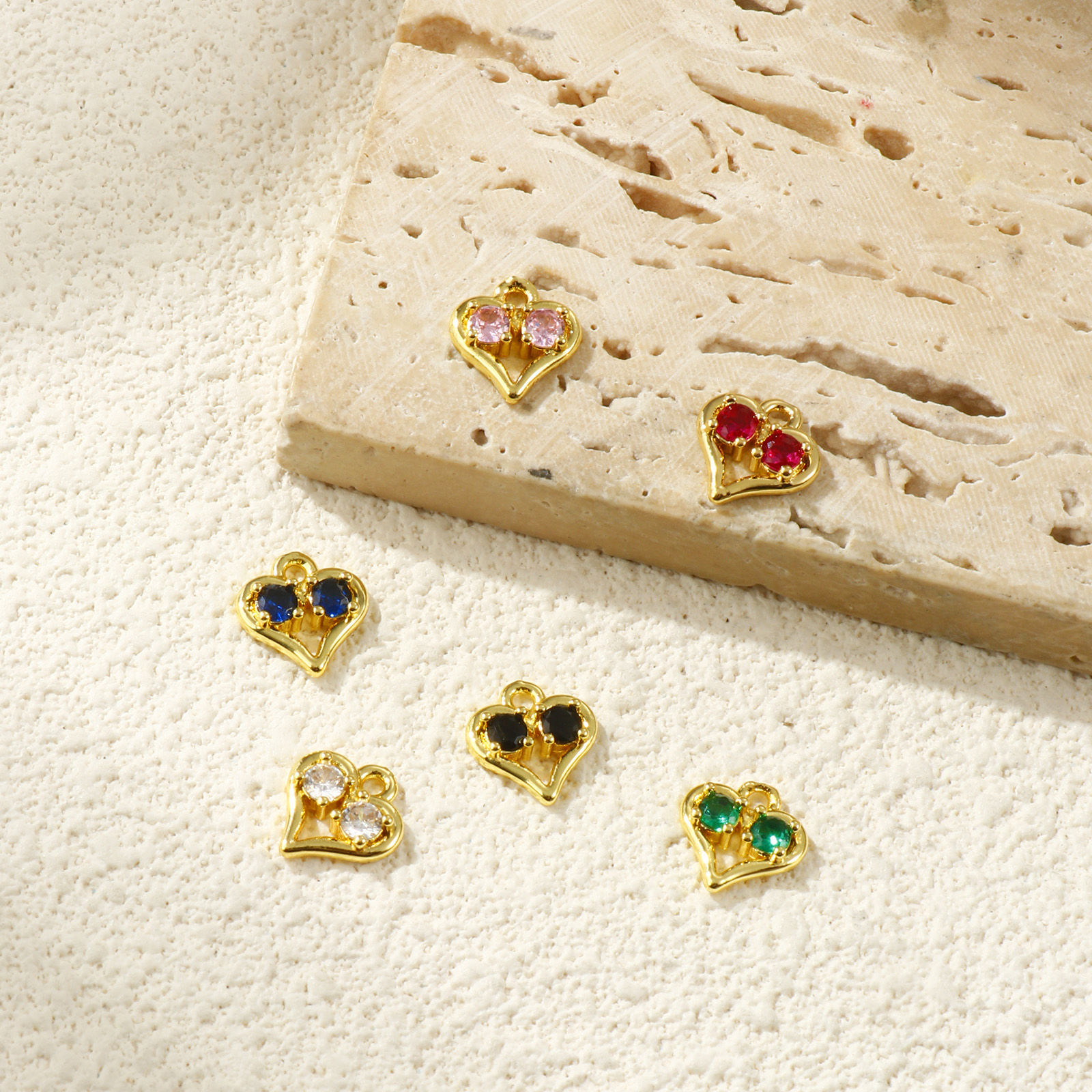 Изображение 2 PCs Brass & Cubic Zirconia Valentine's Day Charms 18K Gold Plated Heart 11mm x 10mm