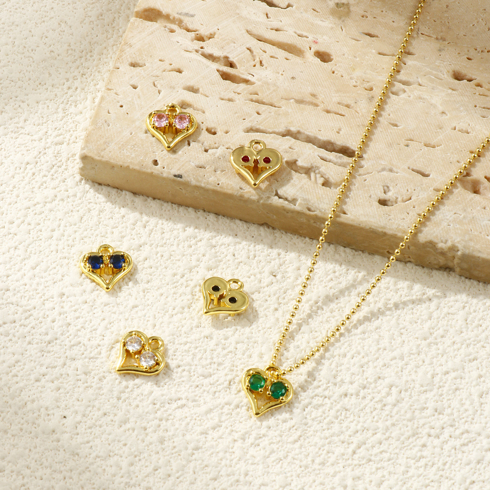 Изображение 2 PCs Brass & Cubic Zirconia Valentine's Day Charms 18K Gold Plated Heart 11mm x 10mm