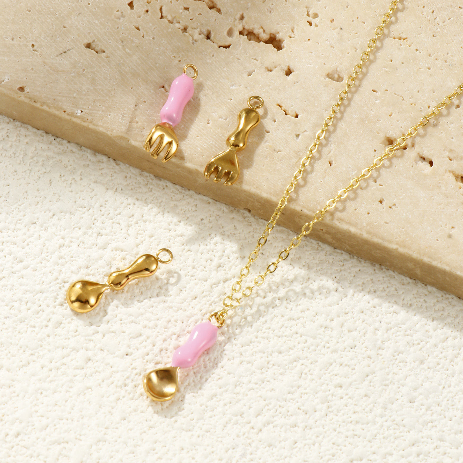 Immagine di 1 Piece Eco-friendly PVD Vacuum Plating Waterproof Anti-Tarnish Hypoallergenic 304 Stainless Steel Charms 18K Real Gold Plated 3D