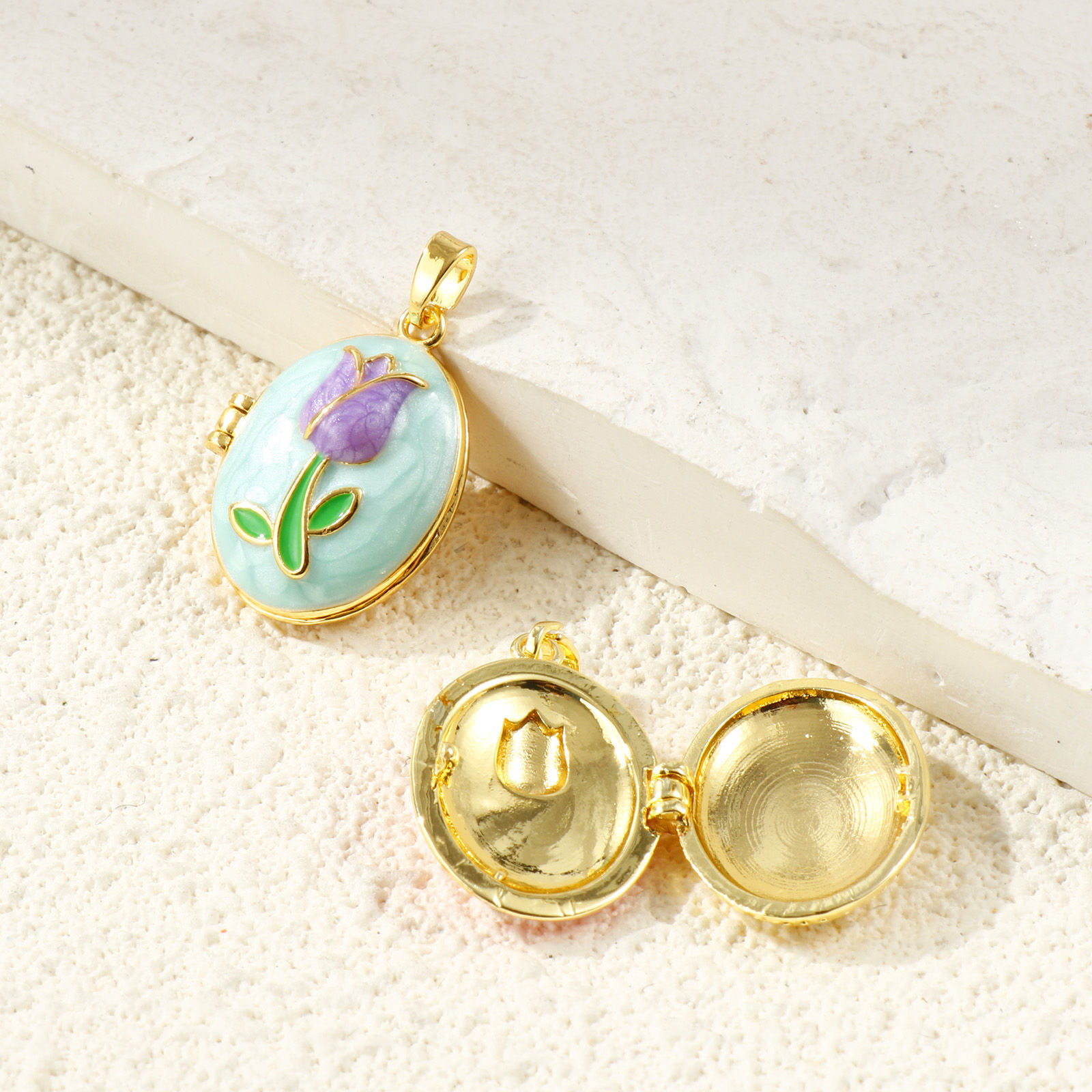Picture of Brass Picture Photo Locket Frame Pendants Wholesale 18K Gold Plated Enamel Oval Tulip Flower Can Open 27mm x 17mm