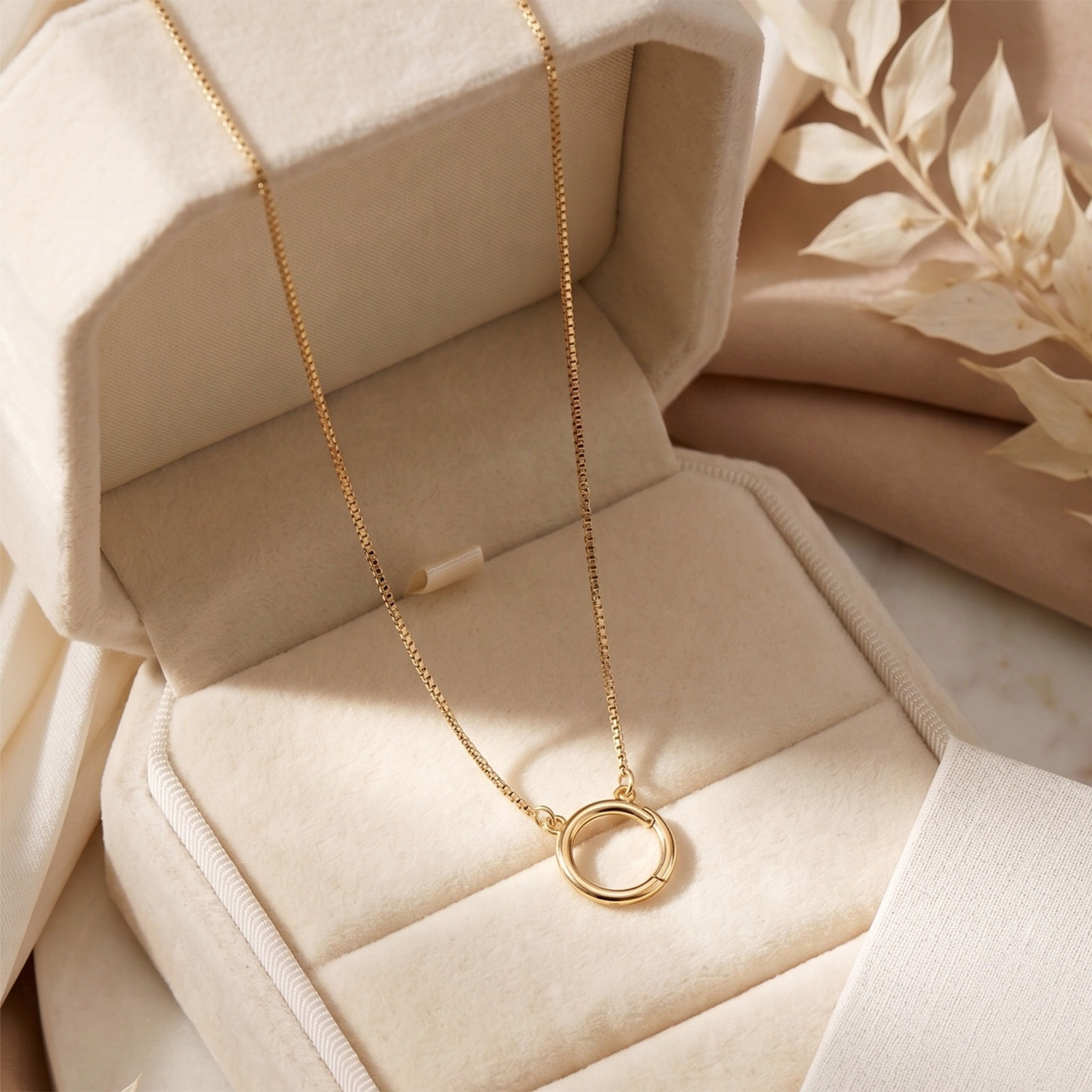 Picture of 1 Piece Brass Simple Charm Holder Necklace Wholesale Circle Ring