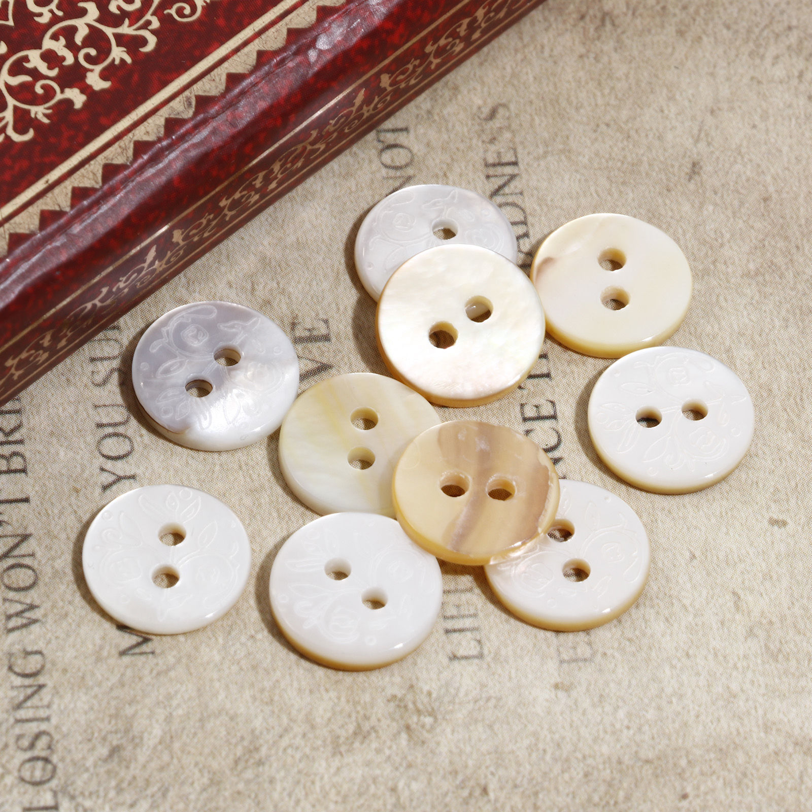Picture of Natural Shell Sewing Buttons Scrapbooking 2 Holes Round 11mm Dia