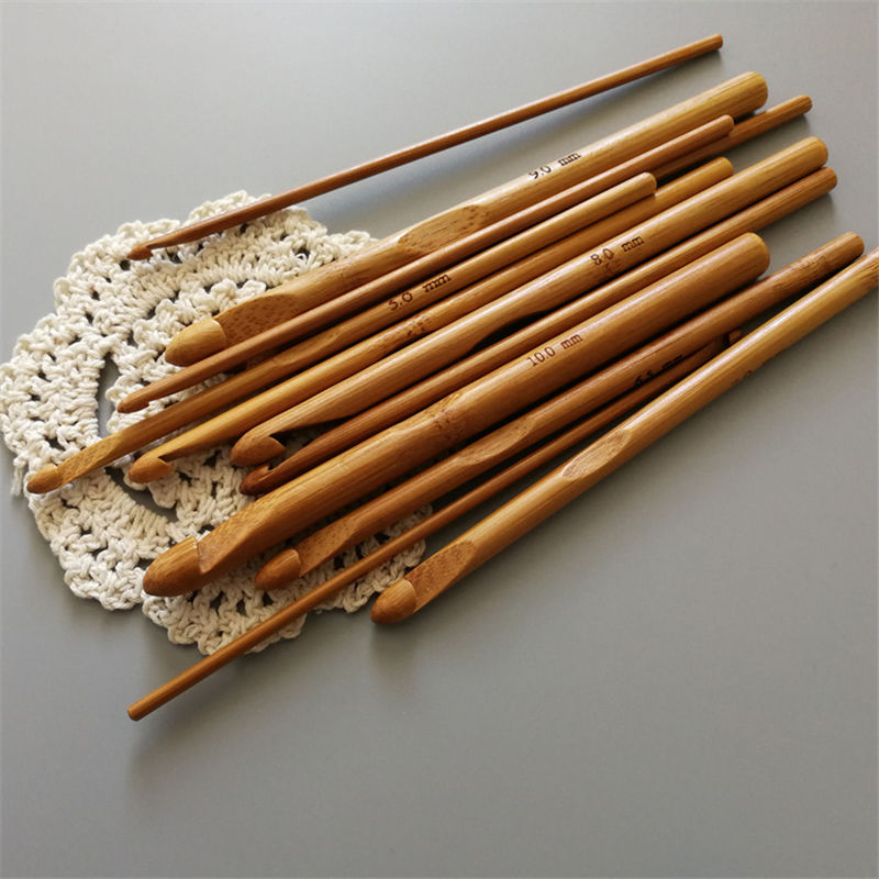 Picture of Carbonized Round Natural Bamboo Skillful High-Grade Crochet Knitting Tool Sweater Needle Set Of 12