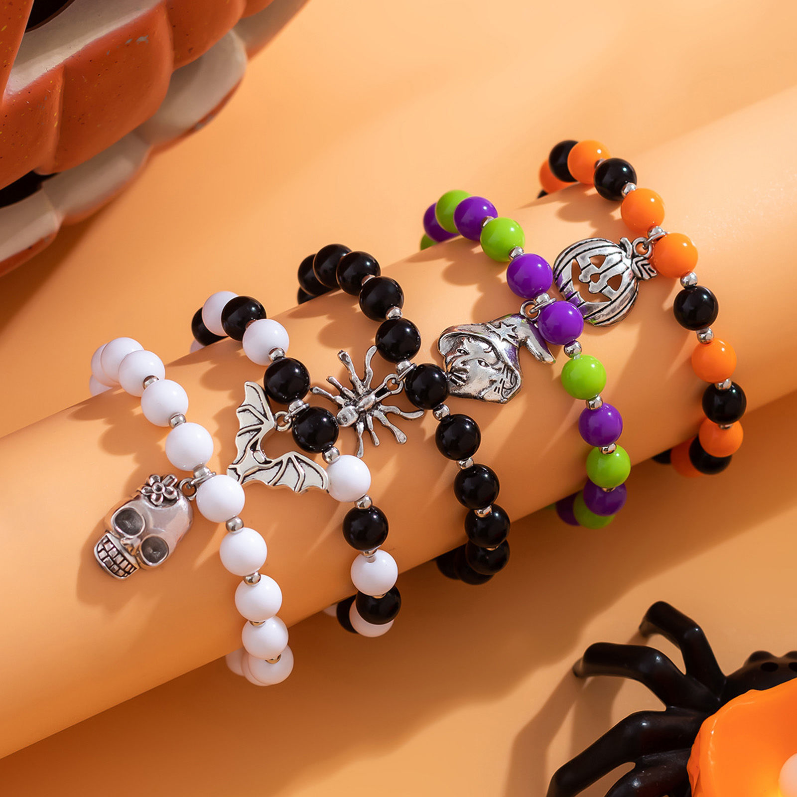 Imagen de 1 Juego ( 5 Unidades/Juego) Acrílico Elegante Conjunto de Pulsera Plata Antigua Multicolor Halloween Bruja Cráneo 18cm longitud