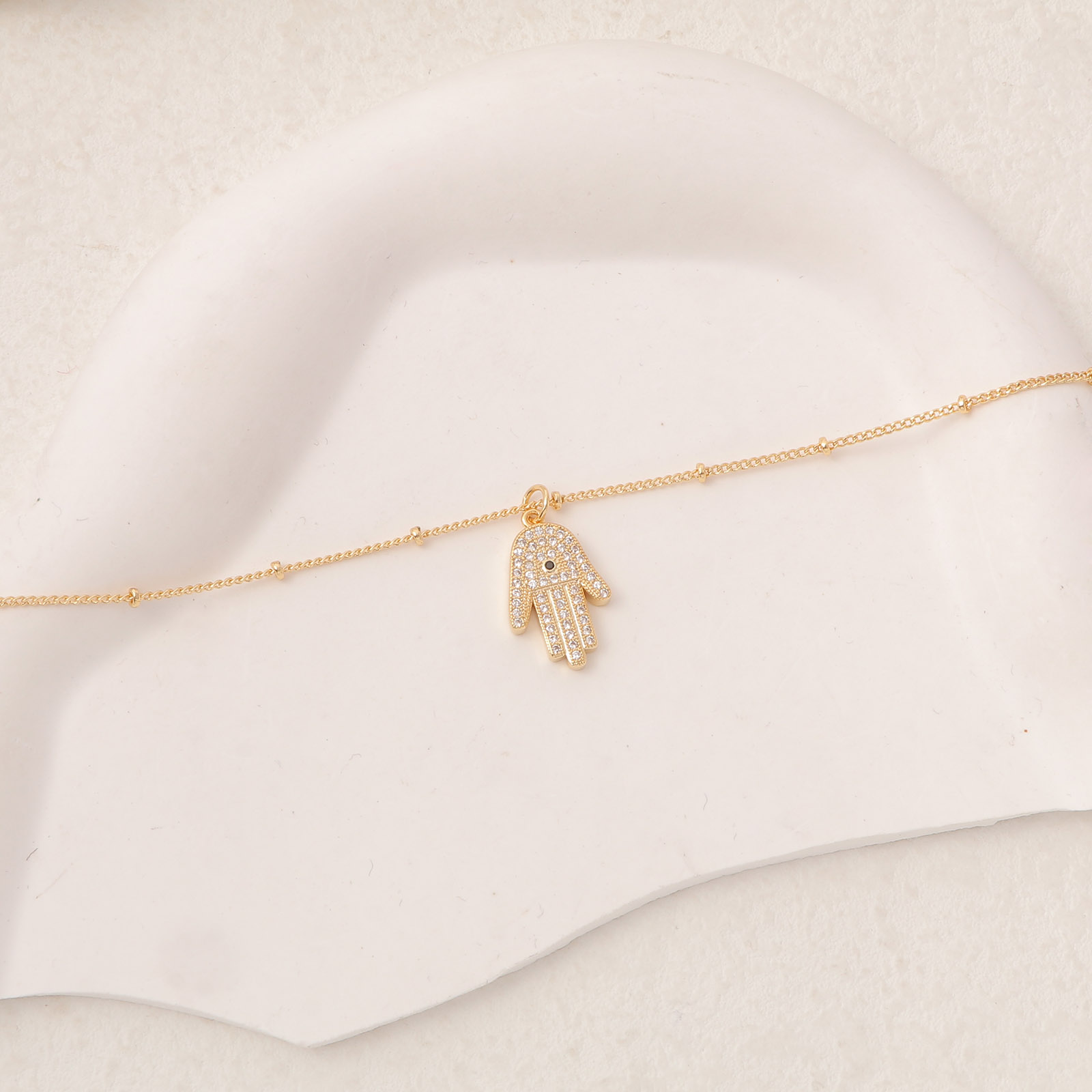 Изображение Экологичный Простой & повседневный религия 14K позолоченный Латунь Цепи из Шариков Ладонь Бижутерия усыпанная мелким фианит Ожерелье с подвеской Для женщин 45см длина, 1 ШТ