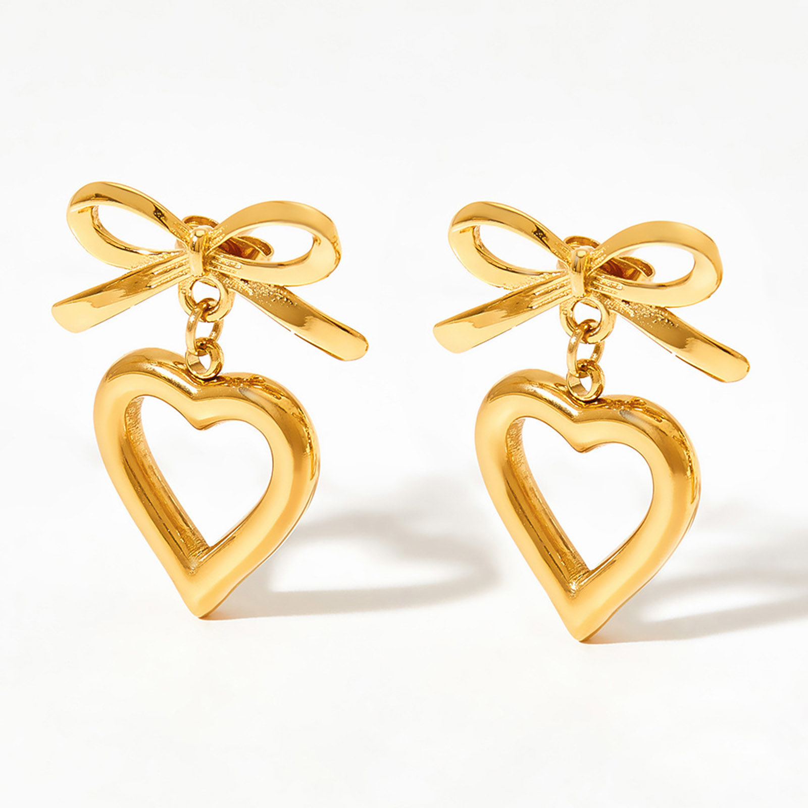 Picture of 1 Pair Vacuum Plating Simple & Casual Stylish 14K Real Gold Plated 304 Stainless Steel Bowknot Heart Earrings For Women 2.6cm x 1.9cm