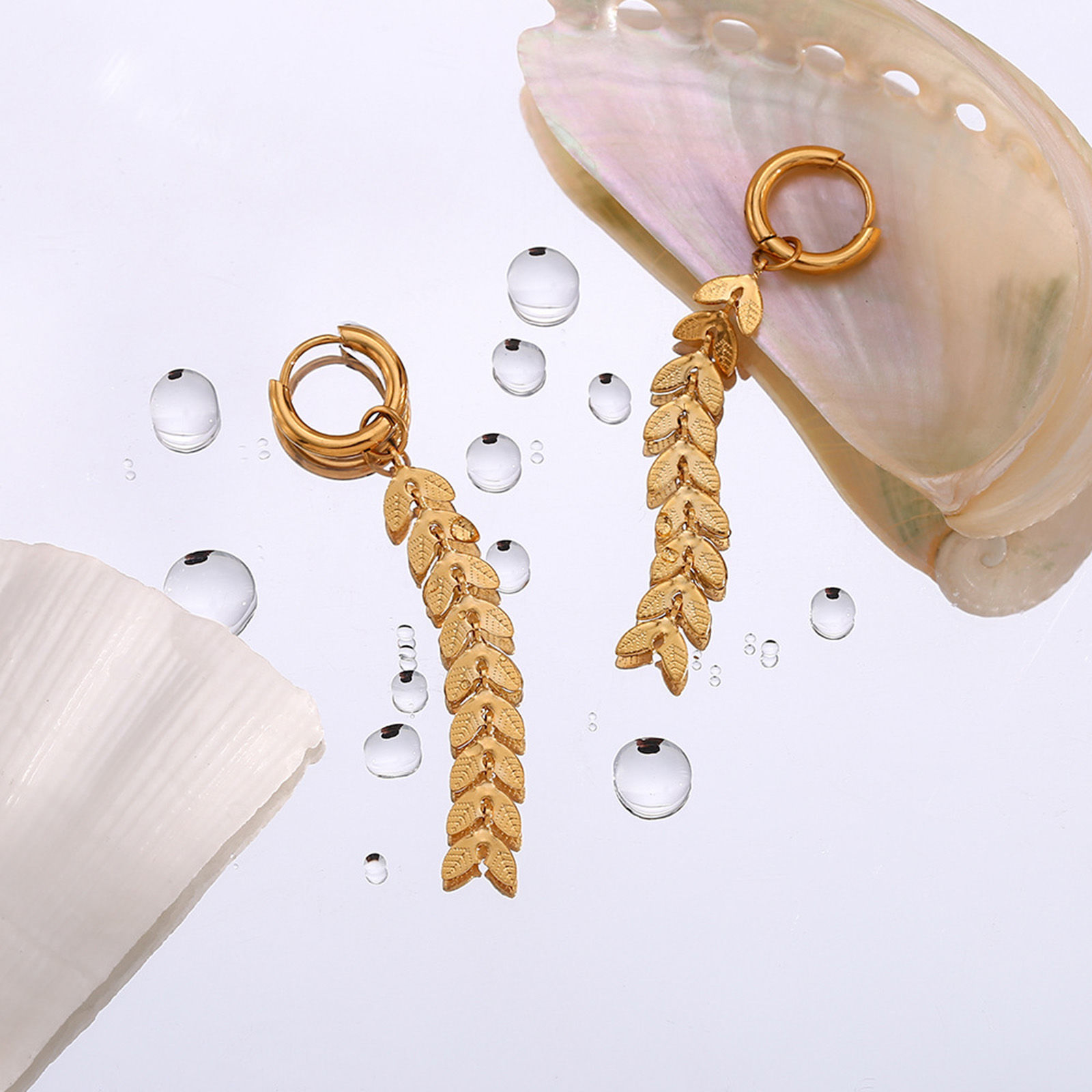 Picture of 1 Pair Vacuum Plating Simple & Casual Stylish 18K Real Gold Plated 304 Stainless Steel Fishtail Tassel Earrings For Children Party 5.2cm