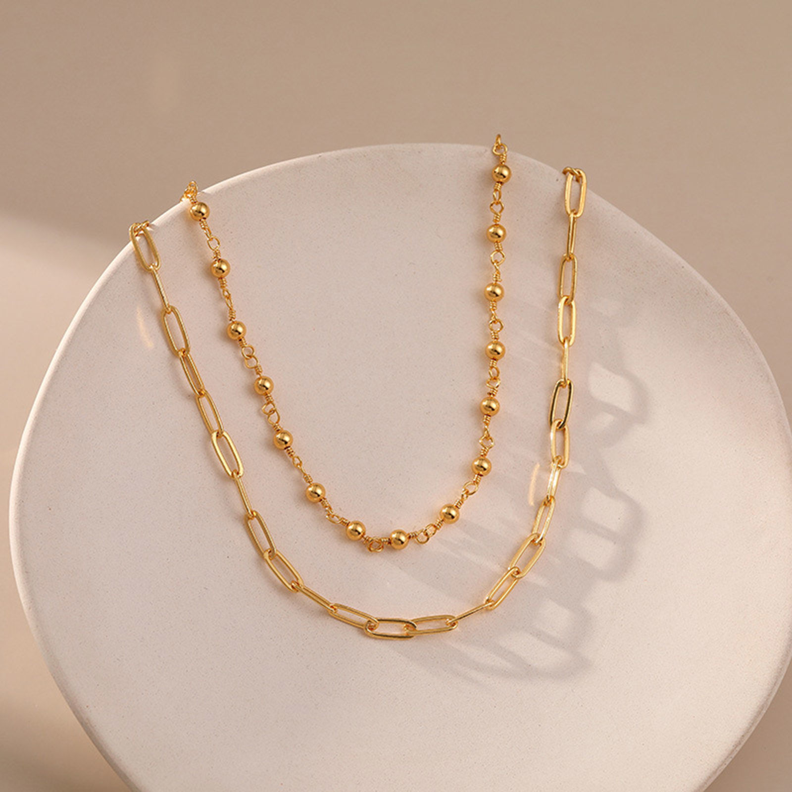 Imagen de Enchapado al Vacío Ecológico Elegante Sencillo 18K Oro Real Chapado Latón Catena di Fermagli Collar Múltiples Capas Para Mujeres Fiesta 38cm-43cm longitud, 1 Unidad