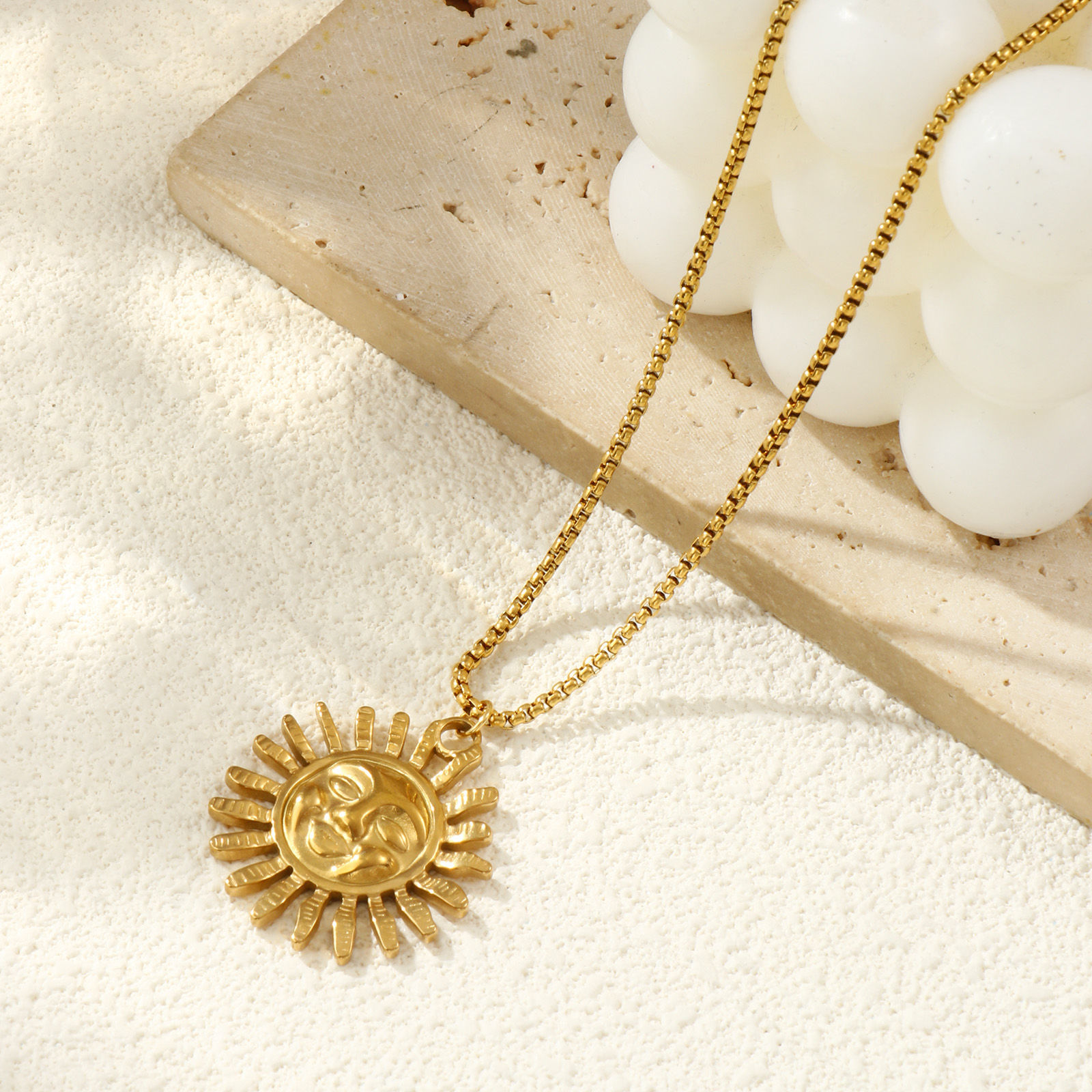 Picture of 18K Real Gold Plated Box Chain Sun Pendant Charm Necklace, 304 Stainless Steel 45cm(17.7") + 5cm(2"), For Women, Galaxy Exquisite Gift, Eco-friendly PVD Vacuum Plating, 1 Piece