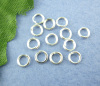 Imagen de 15000 Unidades 4mm Diámetro, 0.7mm(21 gauge) Hierro Abierto Argollas Argentado Ronda