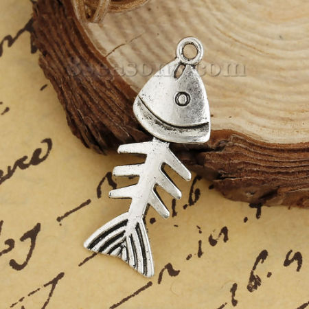 Zinklegierung Böhmischer Stil Anhänger Gräte Antiksilber Hohl 35mm x 13mm 20 Stück