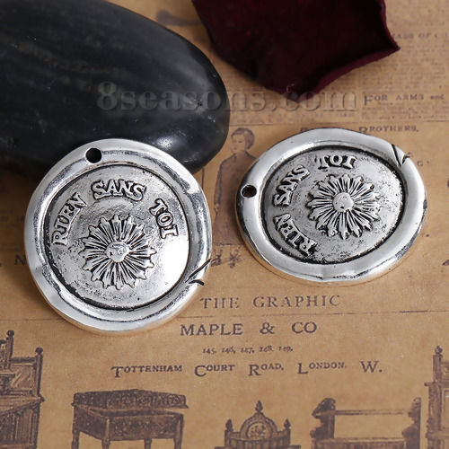 Picture of Zinc Based Alloy Wax Seal Pendants Round Disc Antique Silver Color Flower Message " RIEN SANS TOI " Carved 30mm(1 1/8") x 29mm(1 1/8"), 5 PCs