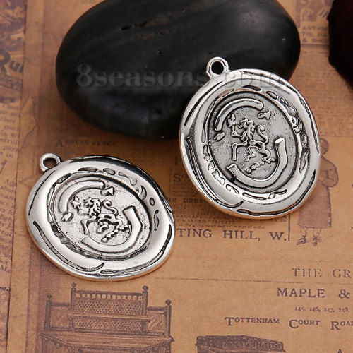 Bild von Zinklegierung Wachssiegel Anhänger Chelsea Motiv Unregelmäßig Antiksilber 35mm x 29mm, 3 Stücke