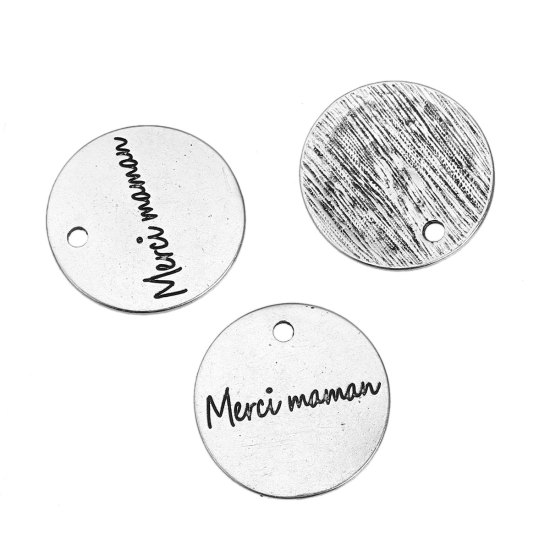 亜鉛合金 チャーム 円形 銀古美 文字 " Merci Maman" 20mm直径、 10 個 の画像
