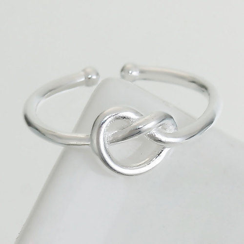 真鍮 オープン リング 指輪 愛の結び目 銀メッキ 15.3mm（日本サイズ約7号）、 2 個                                                                                                                                                                                                                の画像