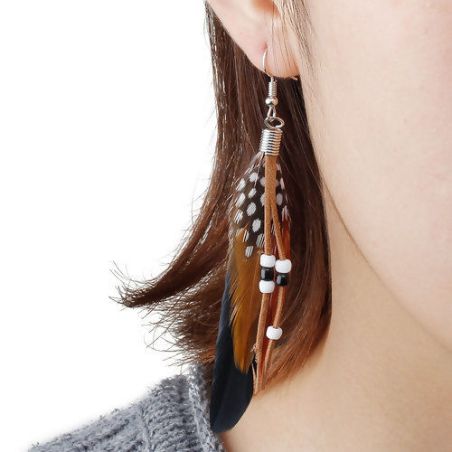 Picture of Natural Feather Tassel Earrings White & Black 10.2cm(4") long, Post/ Wire Size: (21 gauge), 1 Pair