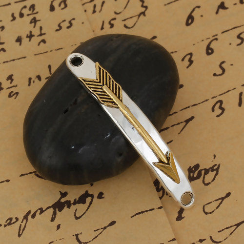 Immagine di Lega di Zinco Pendenti Charms Connettori Accessori Rettangolo Oro Antico & Argento Antico Doppio Colore Freccia Disegno 53mm x 8mm, 5 Pz