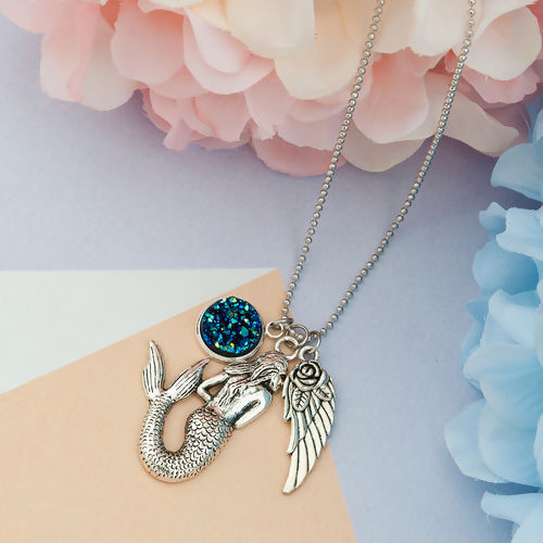 Picture of Royal Blue AB Color Resin Druzy/ Drusy Necklace Antique Silver Color Flower Wing Mermaid Round 57cm(22 4/8") long, 1 Piece
