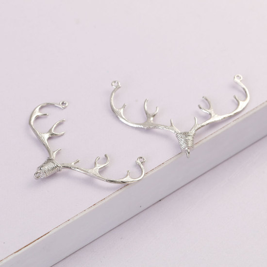 Picture of Brass Pendants Antlers Silver Tone 4.4cm x3.3cm(1 6/8" x1 2/8") - 3.8cm x3.2cm(1 4/8" x1 2/8"), 1 Piece