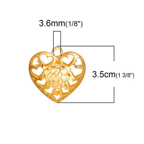 Bild von Zinklegierung Anhänger Herz Vergoldet Filigran Hohl 3.5cm x 3.5cm 2 Stück