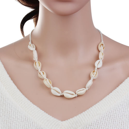 Picture of (Grade B) Shell Natural Necklace Creamy-White 78cm(30 6/8") long, 1 Piece