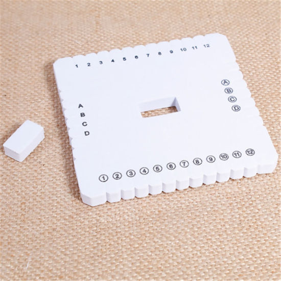 Picture of Foam Braiding Disc Square White 10.2cm(4") x 10.2cm(4") long, 1 Piece