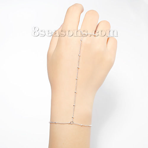 Picture of Hand Chain Slave Ring Bracelet Silver Plated 18.3cm(7 2/8") long, 1 Piece