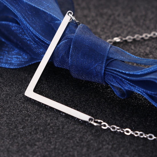 Image de Colliers en Acier Inoxydable Initial Alphabet/ Lettre " L" Argent Mat 52cm long, 1 Pièce