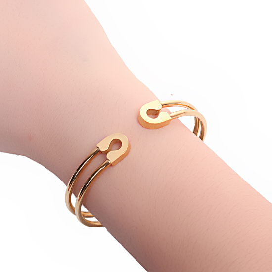 Picture of 304 Stainless Steel Safety Pin Open Cuff Bangles Bracelets Gold Plated Elastic 18cm(7 1/8") long, 1 Piece