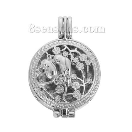 Bild von Messing Aromatherapie Ätherische Öle Diffusor Medaillon Anhänger Vögel Silberfarbe Blumen Cabochon Fassung (für 23mm D.) aufmachen können 39mm x 27mm, 1 Stück