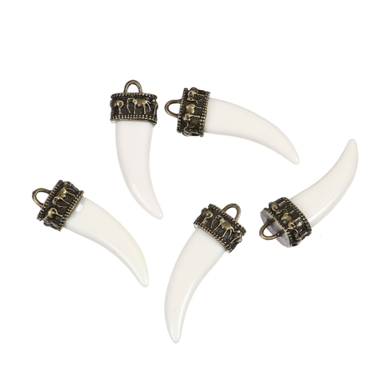 Bild von Zinklegierung Anhänger Elfenbein Bronzefarbe Weiß Elefant 4.7cm x1.6cm - 4.3cm x1.5cm, 10 Stück