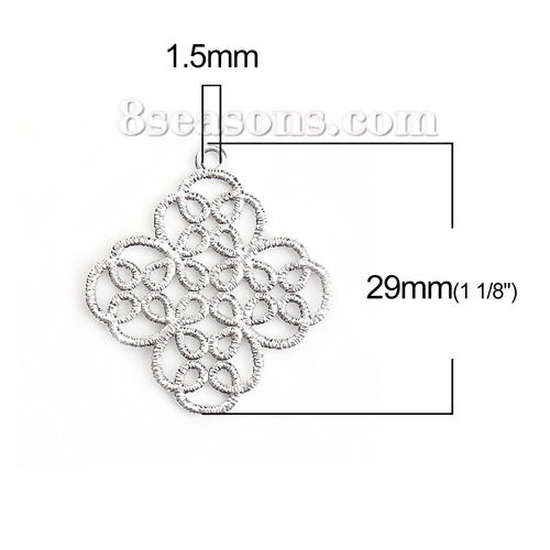 Image de Breloque Dentelle Métallique en Laiton Losange Fleurs Creuses Argent Mat 29mm x 27mm, 3 Pcs