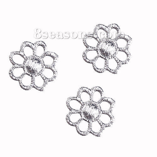 Image de Breloque Dentelle Métallique en Laiton Fleur Fleurs Creuses Argent Mat 18mm x 17mm, 5 Pcs