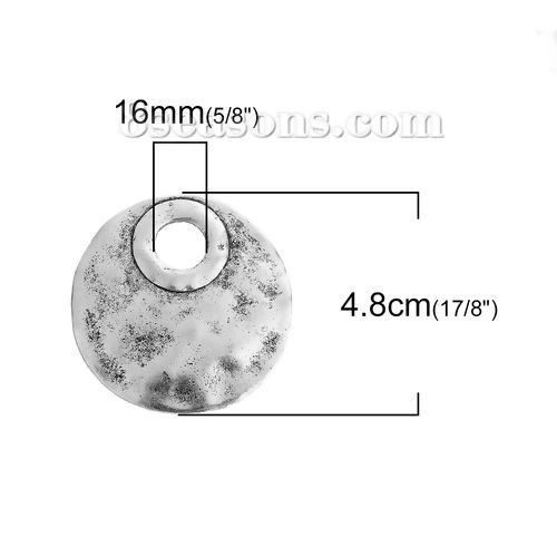 Imagen de Zamak Colgantes Ronda Plata Antigua 48mm x 47mm, 3 Unidades