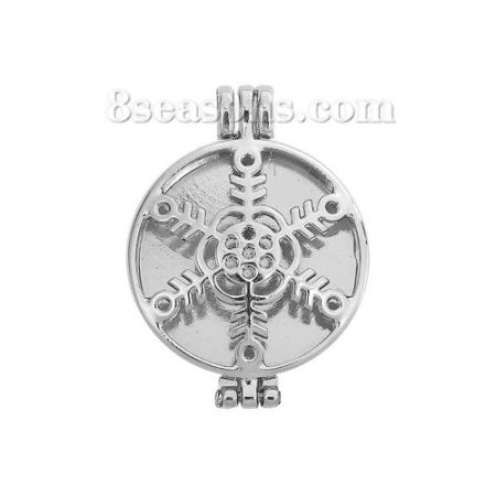 Zinc Based Alloy Aromatherapy Essential Oil Diffuser Locket Pendants Round Disc Silver Tone Christmas Snowflake Cabochon Settings (Fits 30mm Dia.) Can Open 44mm(1 6/8") x 32mm(1 2/8"), 1 Piece
