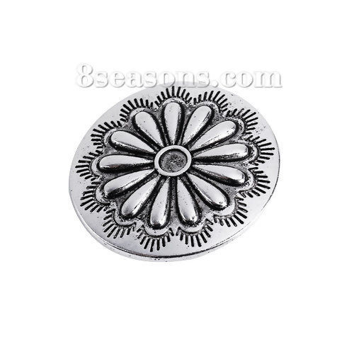 Bild von Zinklegierung Knöpfe für Aufnähen Rund Antiksilber Blumen Geschnitzt 30mm D., 5 Stück