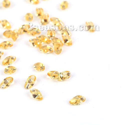 Image de (Japon Importation) Perles de Rocailles Longues Magatama en Verre Jaune Argent Ligné Env. 8mm x 4mm - 7.5mm x4mm, Trou: Env. 1.3mm , 10 Grammes (Env. 8 Pcs/Gramme)