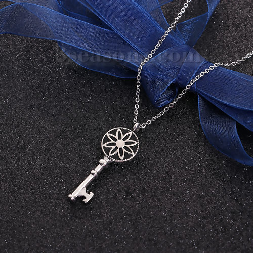 Image de Colliers en 304 Acier Inoxydable Clé Fleurs Argent Mat Noir Email 46cm long, 1 Pièce
