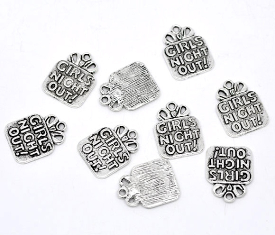 Image de Breloques Cadeau en Alliage de Zinc Argent Vieilli Gravé Mots "Girls Night Out" 22x17mm, 20 Pcs