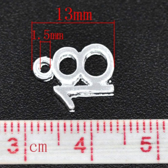 Immagine di Lega di Zinco Charm Ciondoli Numero Argento Placcato Nulla Disegno 18 Intagliato 13.0mm x 10.0mm, 50 Pz