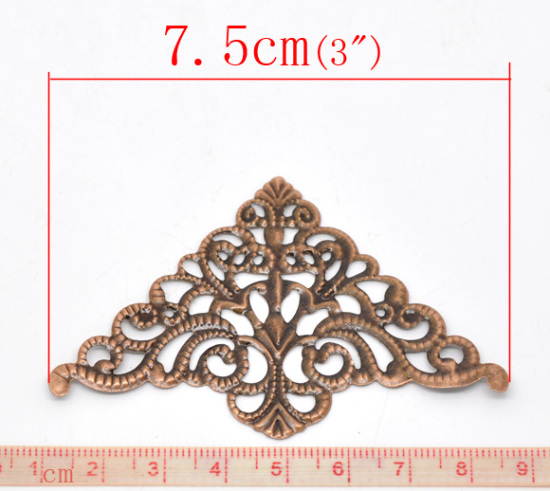 ハンドメイド 透かしパーツ  三角形 赤銅色 花柄  7.5cm x 4.8cm、 30 個 の画像