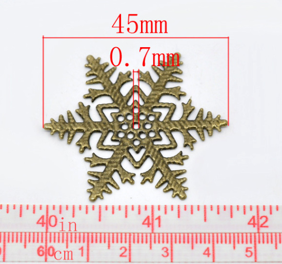 Immagine di Lega di Ferro Cabochon per Abbellimento Fiocco di Neve Tono del Bronzo Hollow Disegno 4.5cm x 4.5cm, 50 Pz