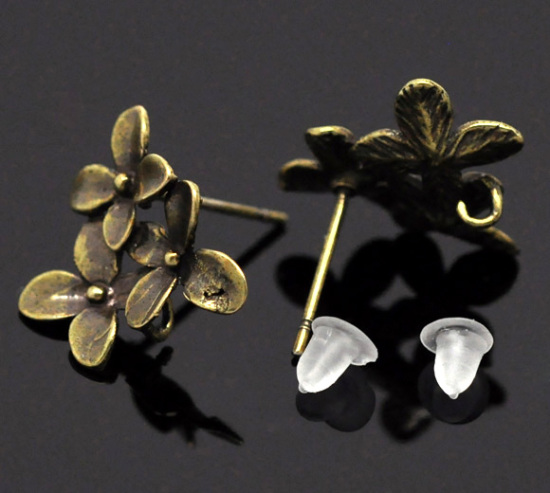 Image de Apprêts de Boucles d'Oreilles Puces en Laiton avec Embouts Forme Fleur Bronze Antique 15mm x 14mm, Epaisseur de Fil: (21 gauge), 10 Pcs                                                                                                                       
