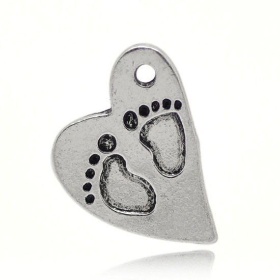 Imagen de 2 Unidades Zamak Colgantes Plata Antigua Corazón Pies 21mm x 15mm