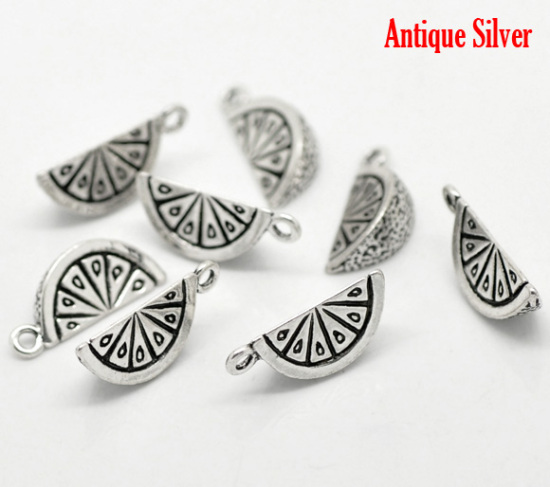 20 個 亜鉛合金 チャーム 銀古美 オレンジ 19mm x 8mm、 の画像