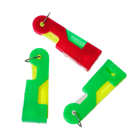 Automatic Practical Plastic Needle Threaders Random Color 6.7x2.2cm(2-5/8"x7/8"), sold per packet of 10